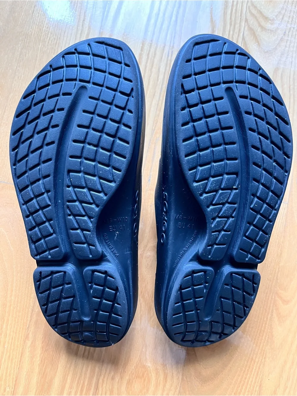 OOFOS OOahh Sport Flex Recovery Sandal Size M-8 W-10 EU41